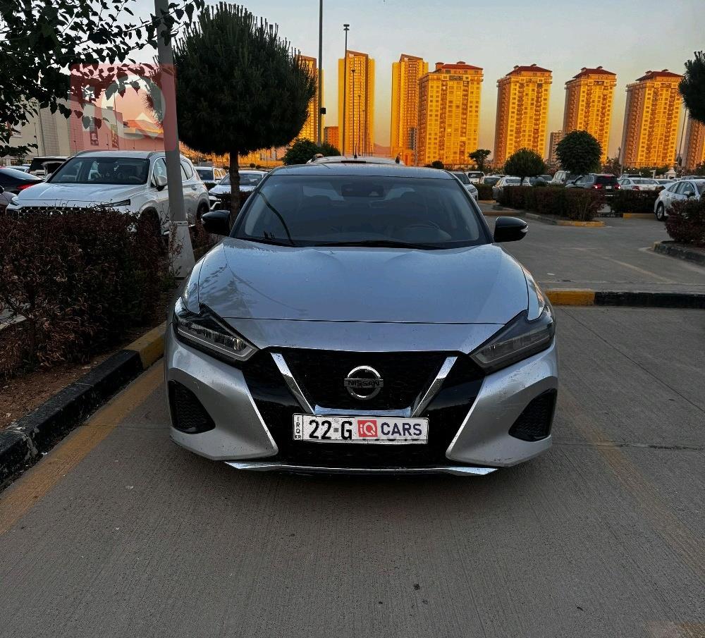 Nissan Maxima